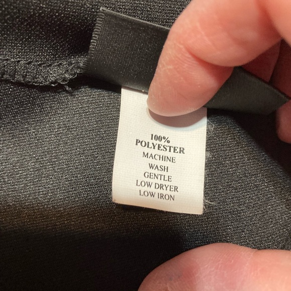 Concert Attire Long Black Dress Short Sleeves, attached sash belt EUC 7422e - Picture 4 of 7